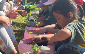 Kegiatan Eduwisata Mencrang bersama anak-anak